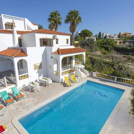 Villa Curva Do Monte By